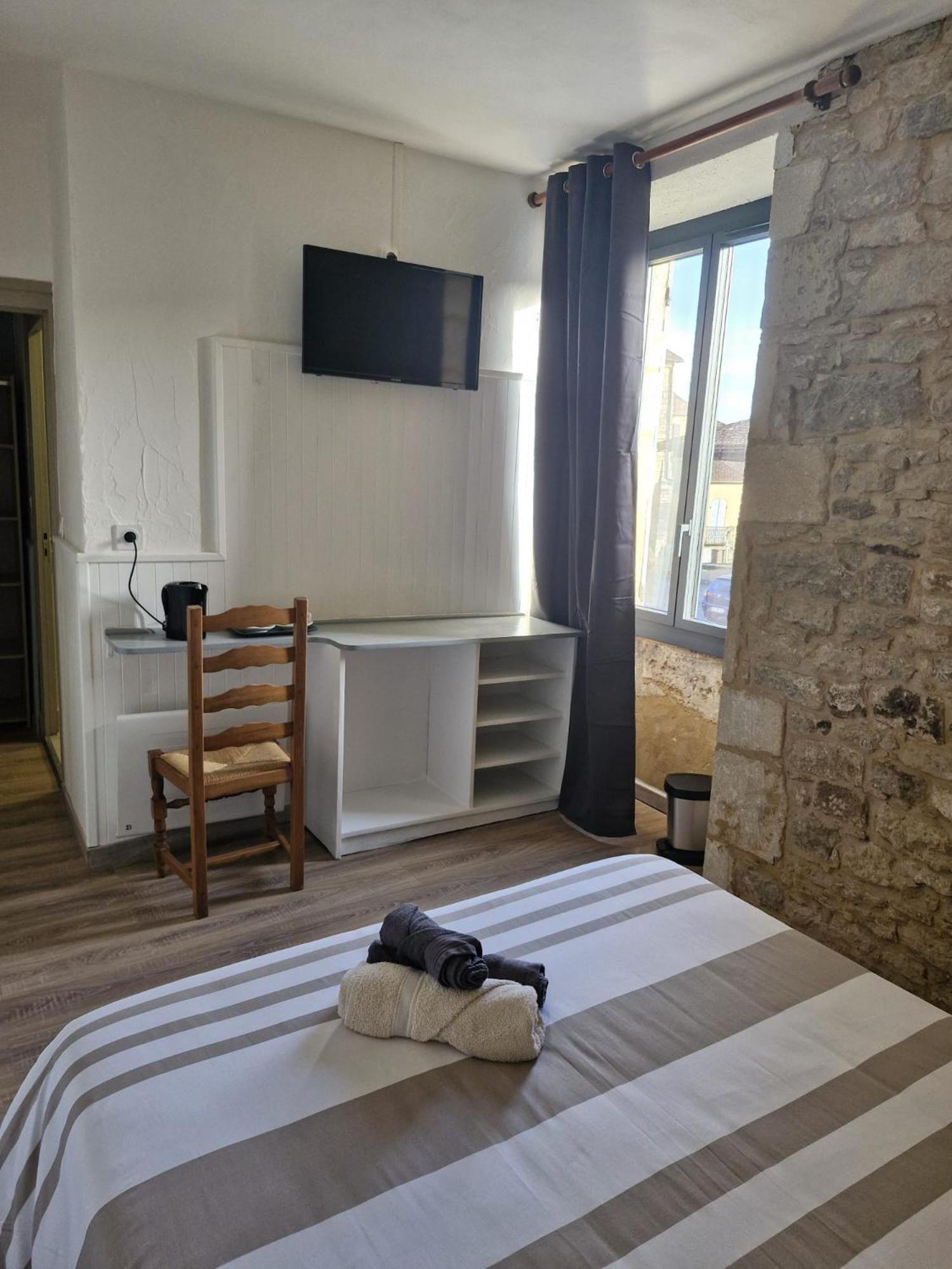 Eden Auberge Villefranche-du-Perigord Luaran gambar